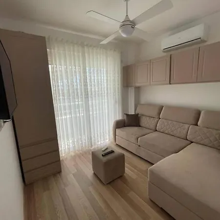 Apartment P&l Seaside Luxurious
